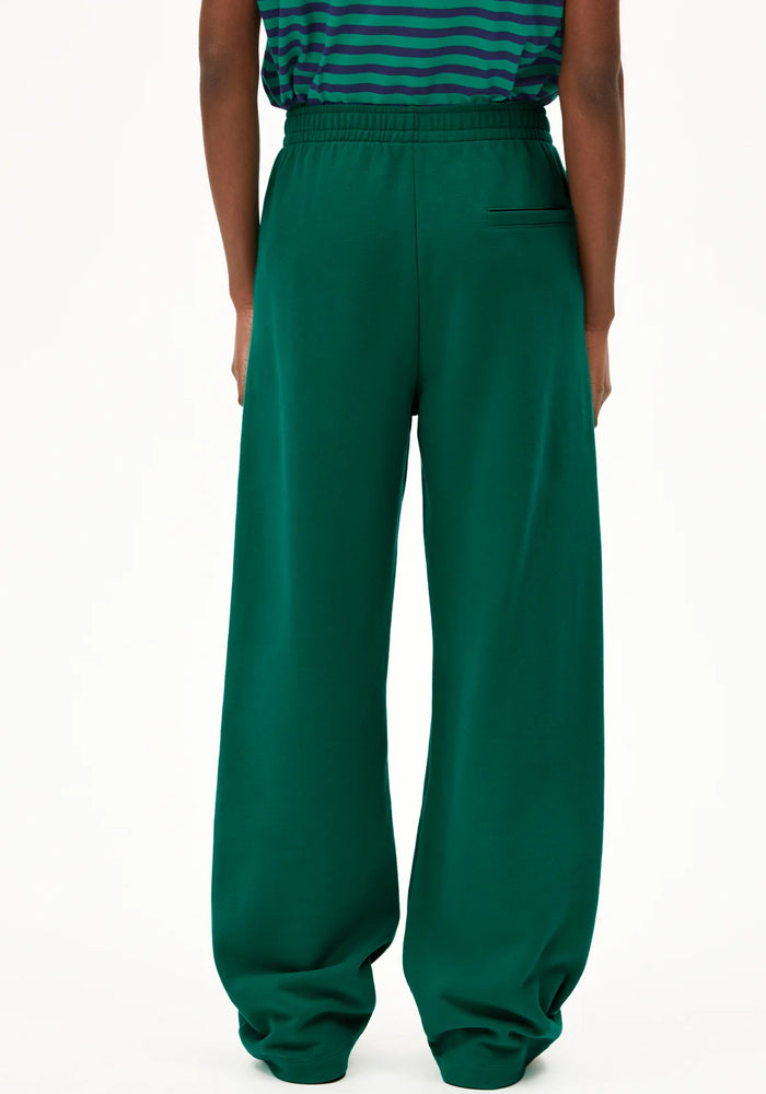 ICONIC Å IVAARA Sweatpant - Emerald Green