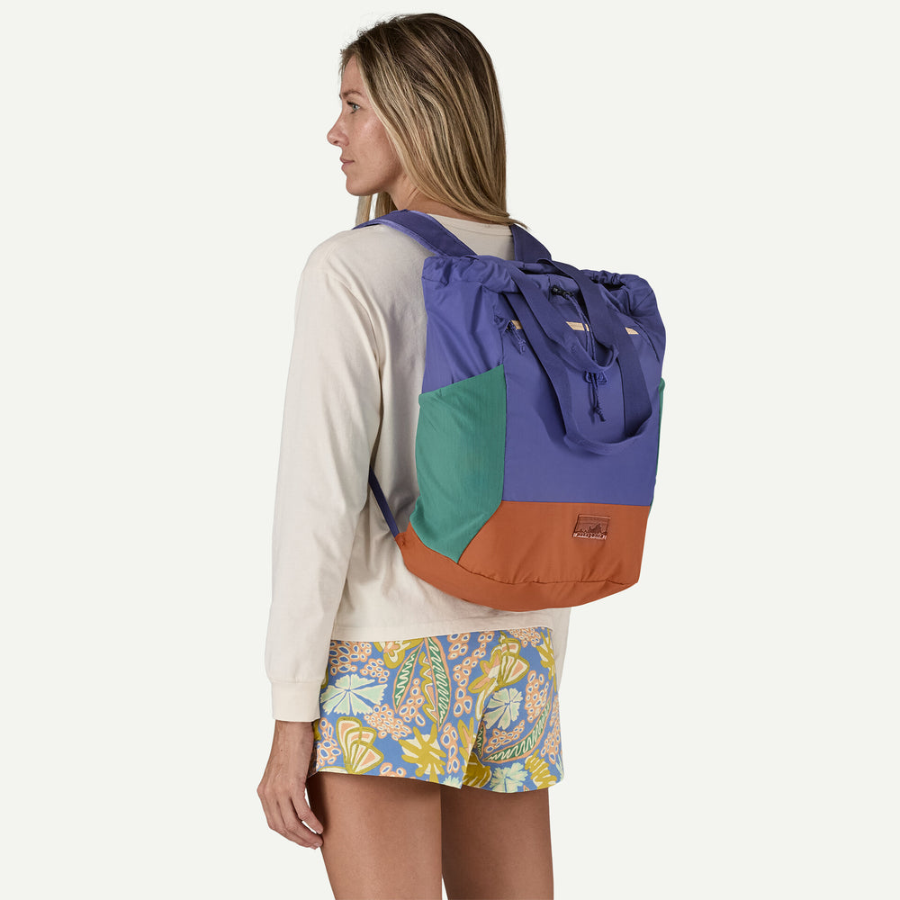 
            
                Load image into Gallery viewer, Terravia Tote Pack 24L
            
        