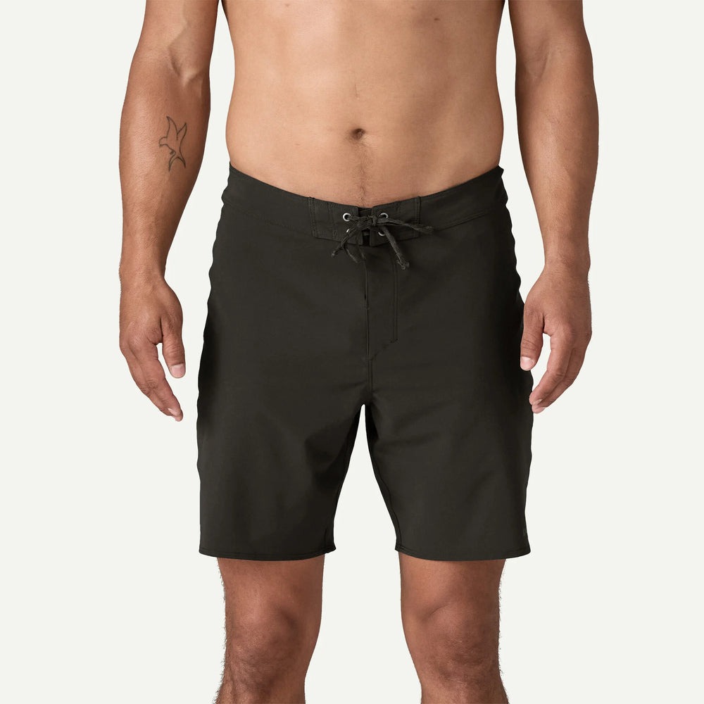 
            
                Load image into Gallery viewer, Men&amp;#39;s Hydropeak Boardshorts - 18&amp;quot; | Black
            
        