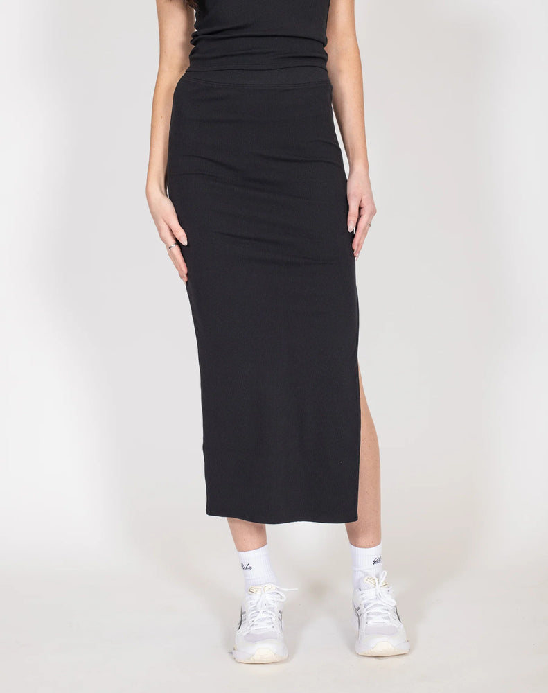 Ribbed Maxi Skirt - Black
