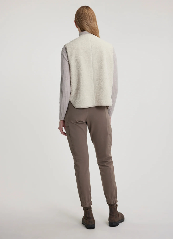 ICLYN Sleeveless Vest- PEARL