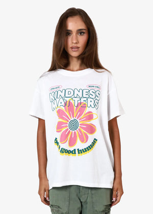 Kindness Matters White Everyday Tee