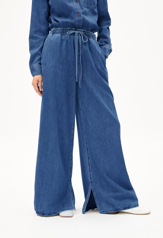 Kelaani Denim Pants