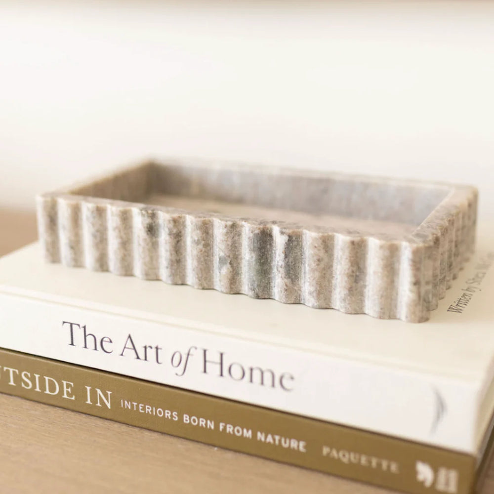 Scalloped Marble Fluted Bridge Tray - Beige Grey