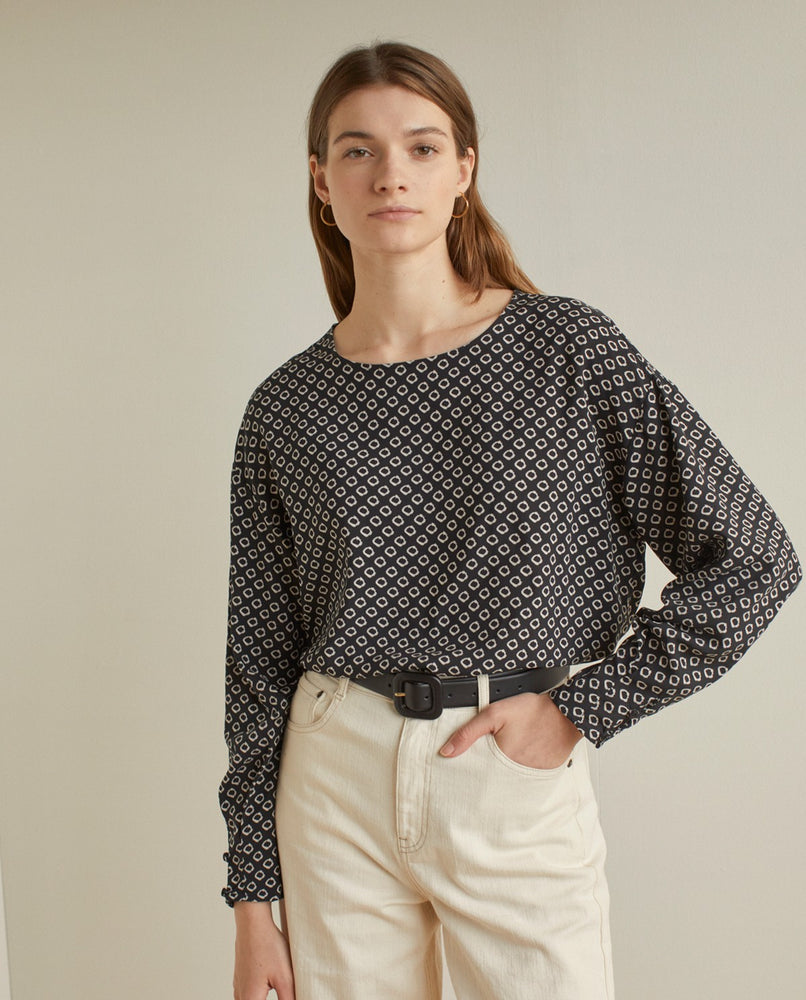 Calgary Printed Flowy Blouse - Black